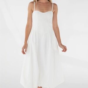 Oak + Fort Cotton Poplin V-Waist Bubble Hem Midi Dress